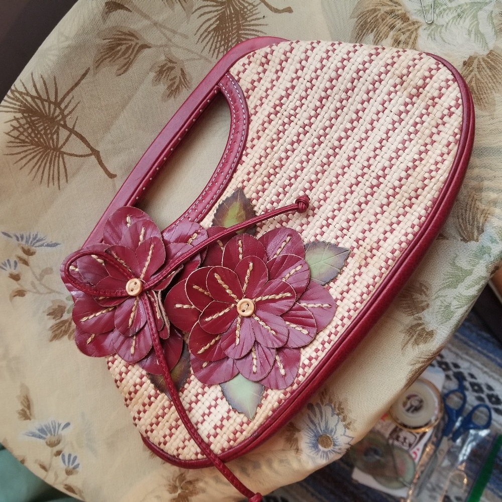 Burgundy leather and rattan Isabella Fiore clutch